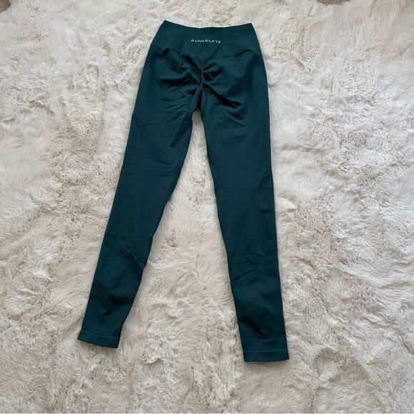 Alphalete Amplify Forest Green Booty Scrunch Leggings